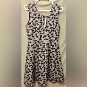 41 Hawthorn Monochrome Floral Patterned Dress NWT ~M ~